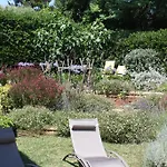 Ecole Buissonniere Appartement *