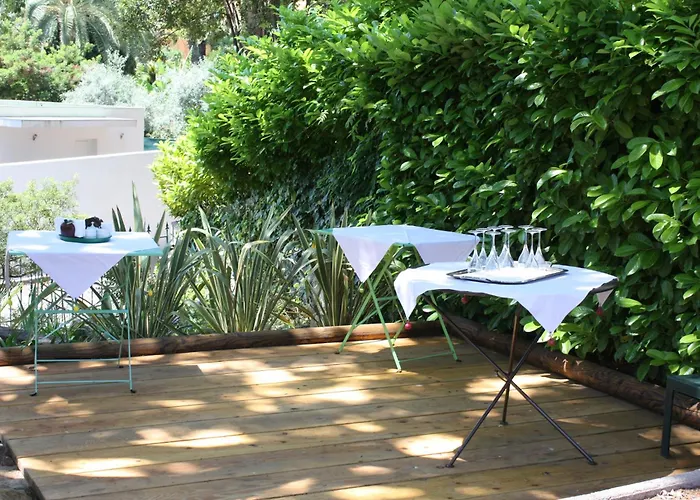 Apartment Ecole Buissonniere